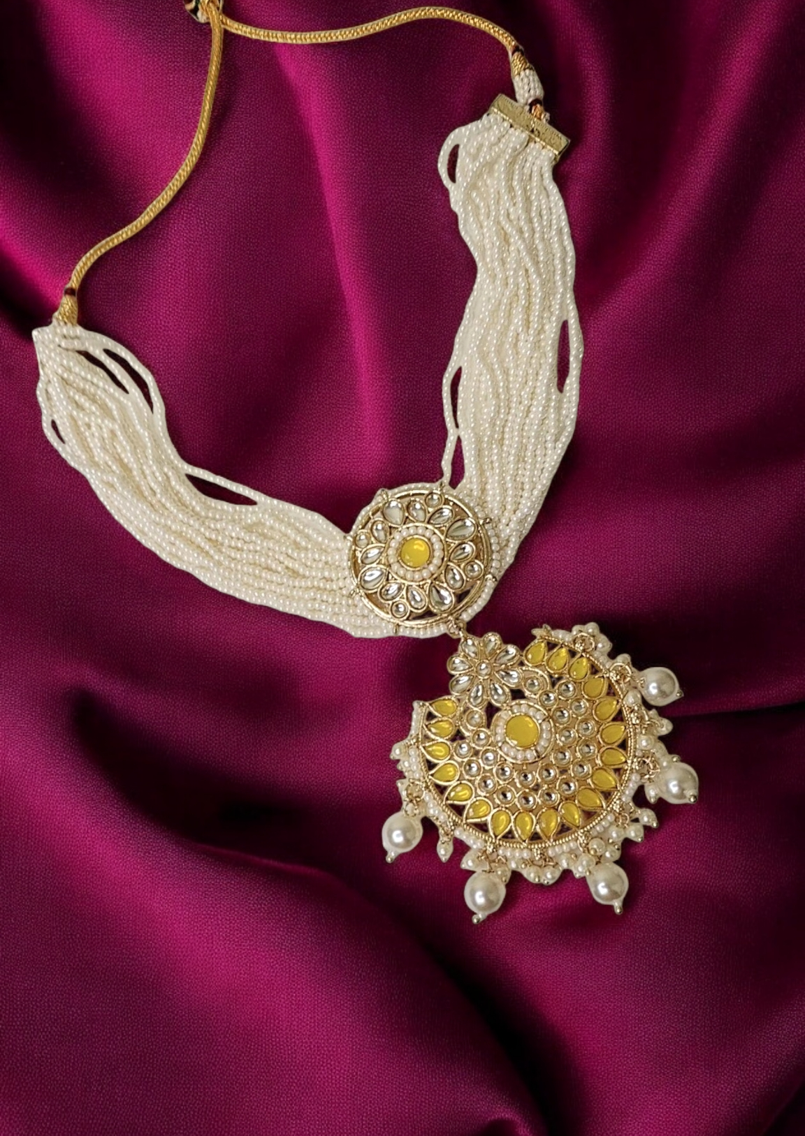 Anaira yellow stone Choker set