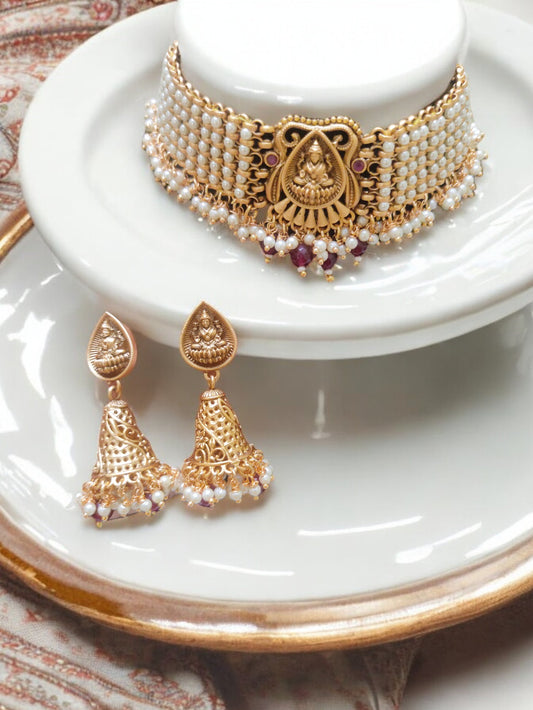Aweshi traditional choker necklace set - premium temple jewelry at affordable price