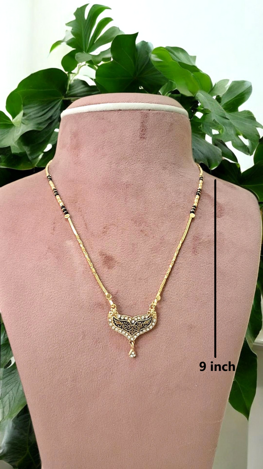 Divya Grace short mangaslutra