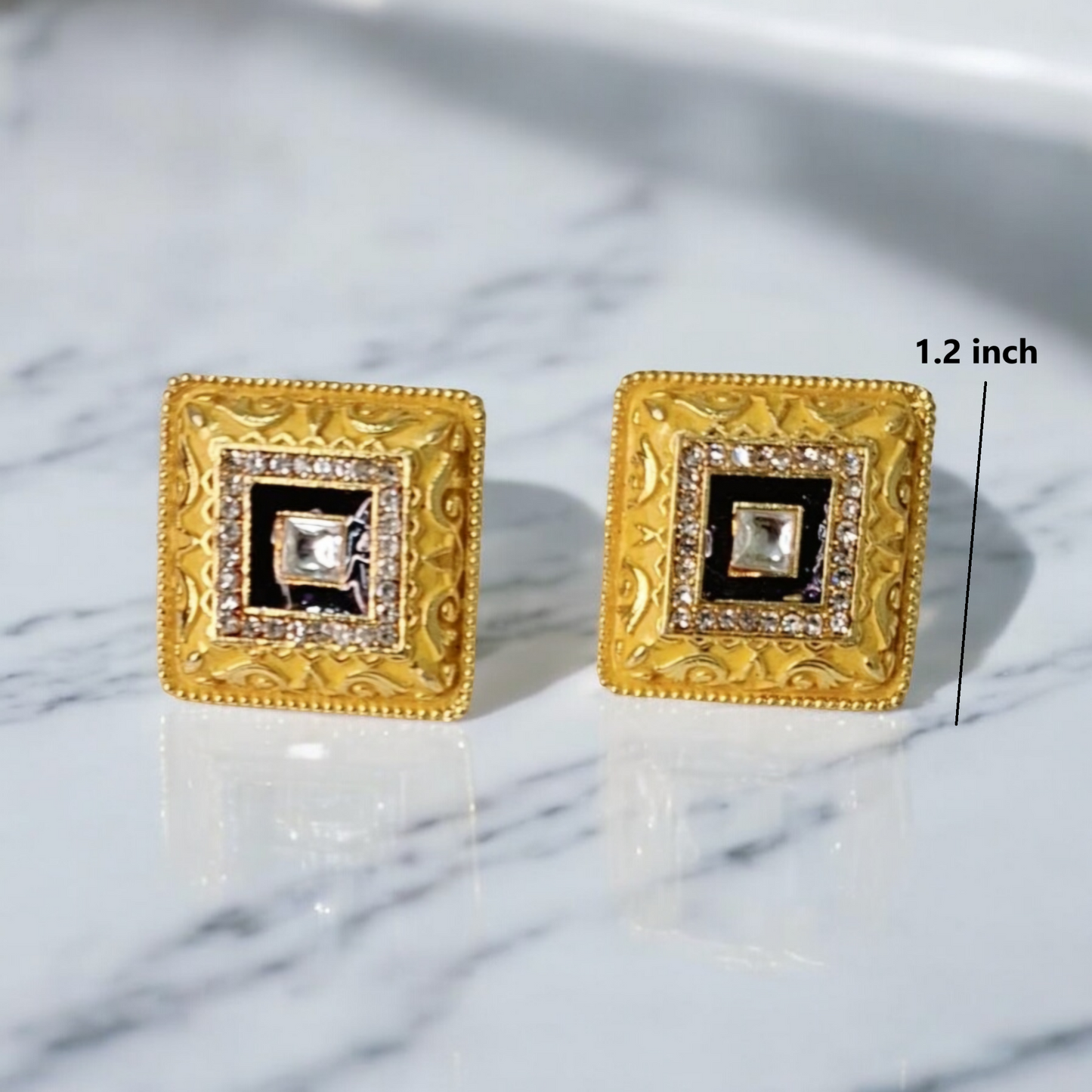 Gunita Golden Traditional Studs