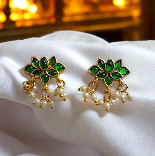 Miraya Vanya Gold Plated Green Lotus Necklace Set