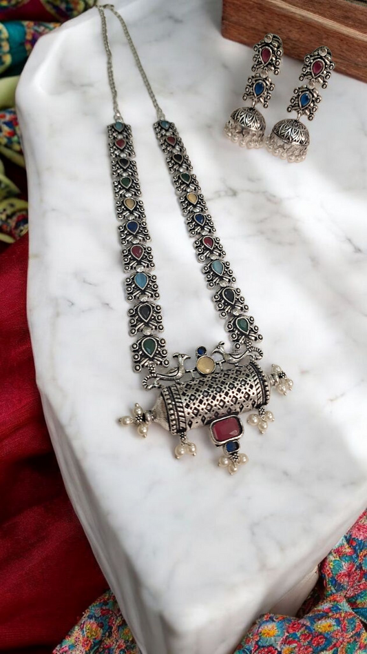 Navdeepa Mulicolor Silver Oxidised necklace set