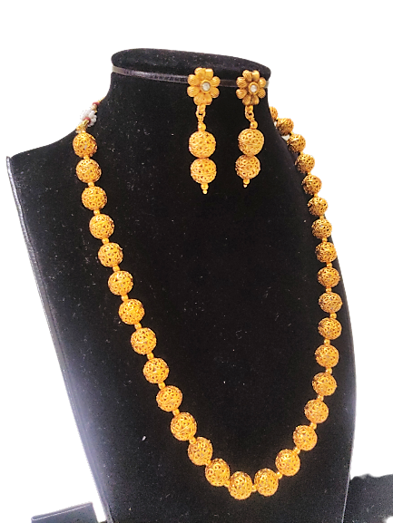 Subhasini gold plated beaded necklace set