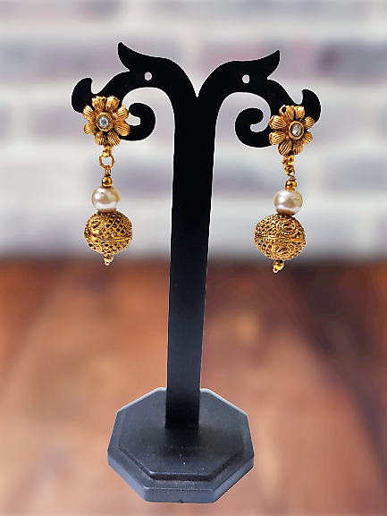 Suhasini gold plated beaded necklace set
