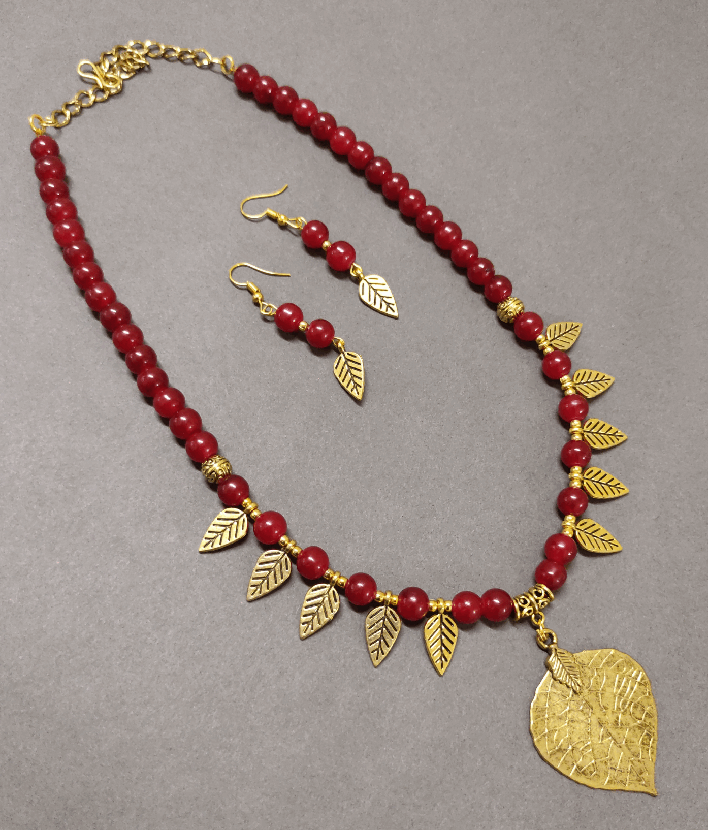 Ira maroon beaded oxidised necklace set