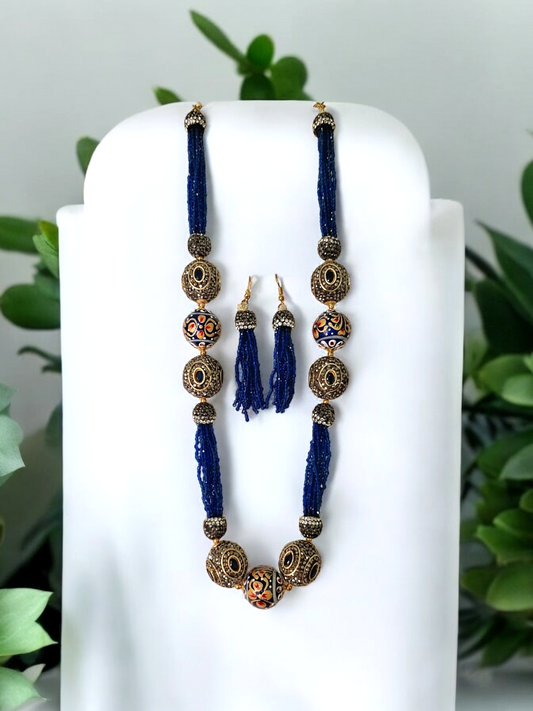 Eila Blue Necklace Set