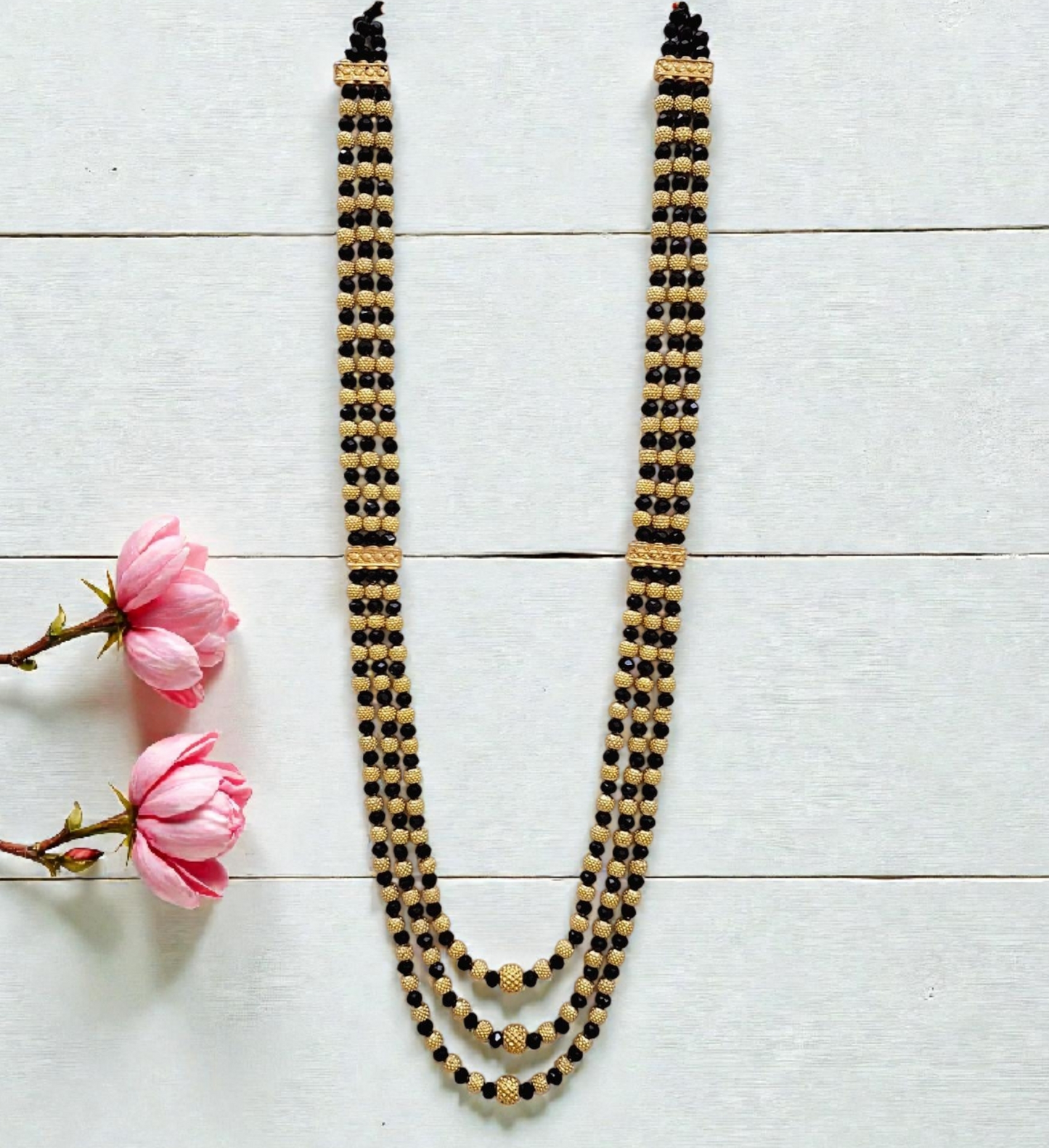 Gayatri Classic Layered Mangaslutra