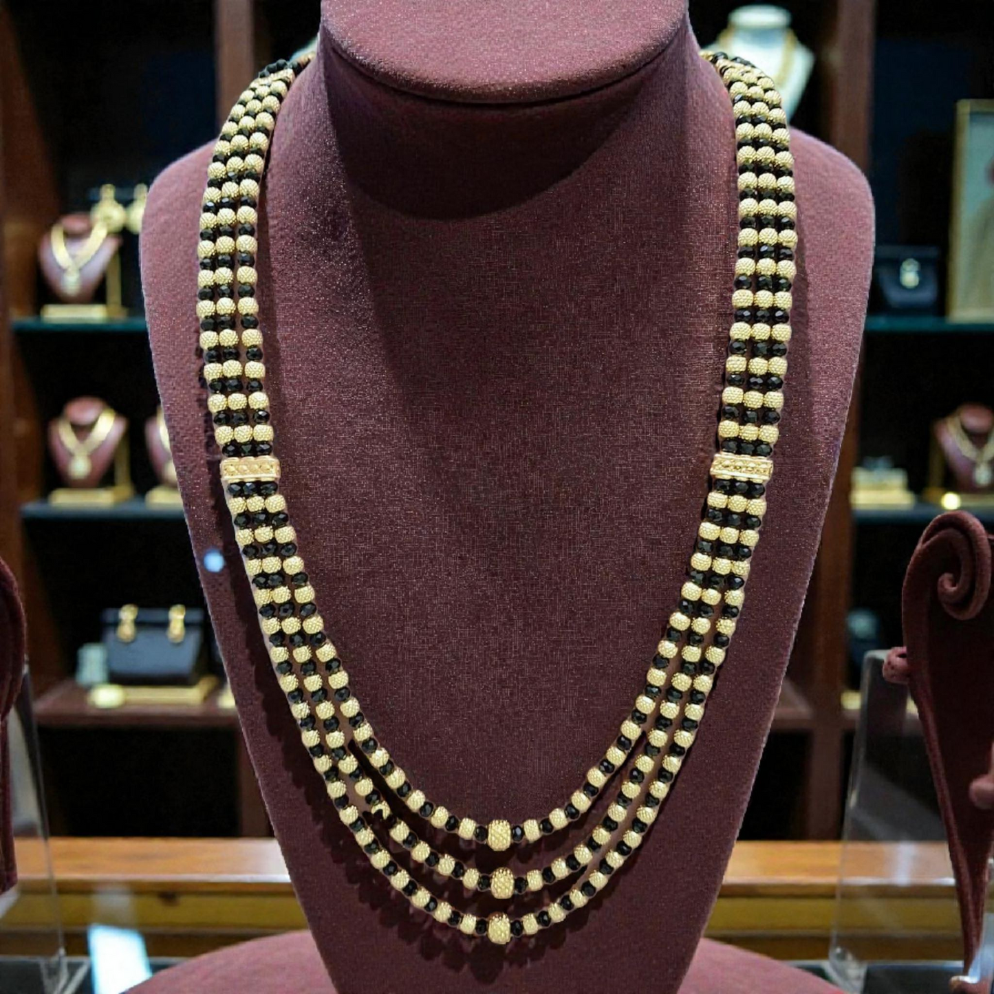 Gayatri Classic Layered Mangaslutra