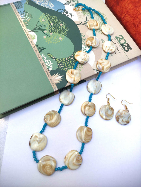 Irah circle marble beaded necklace