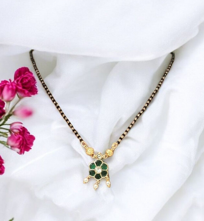 Kumudini Grace Jadau Mangalsutra