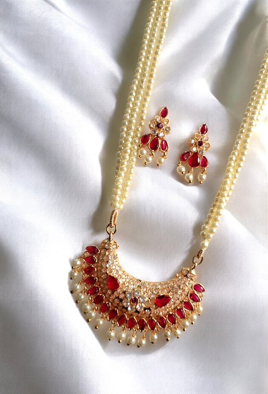 Madhushri tanmani necklace set