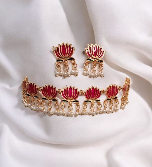 Miraya Grace gold plated lotus necklace set