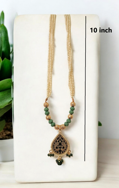 Saumya thewa necklace set