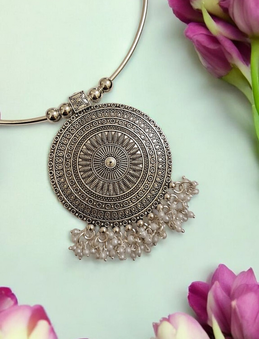 Tribal Inspired Hasli Necklace