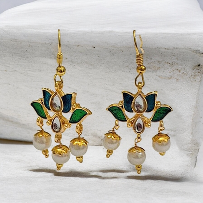 Yashvi Lakshmi Coin Pendant Pearl Choker Set close-up detail – handmade ethnic jewelry IndiAura Mode