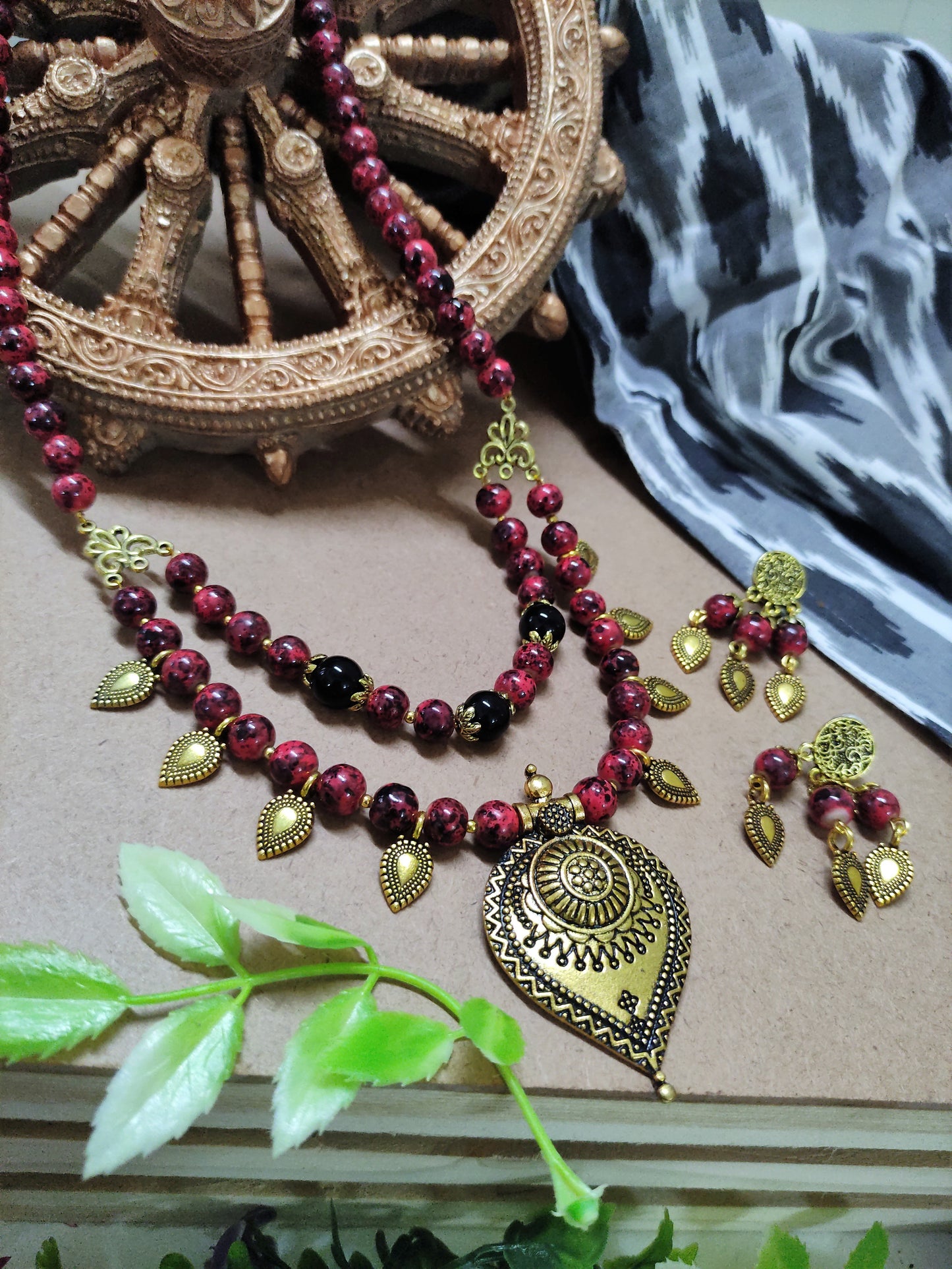 Varuna maroon beaded oxidised necklace set