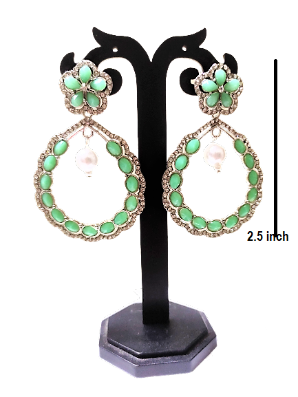 Naaz Earrings (light green)